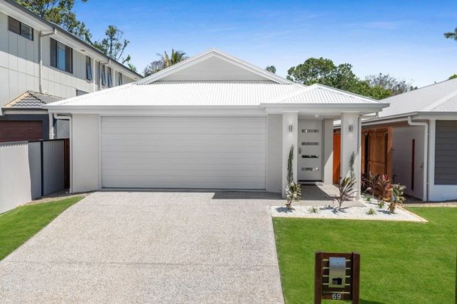 Picture of 69 Hutton Aveue, WYNNUM QLD 4178