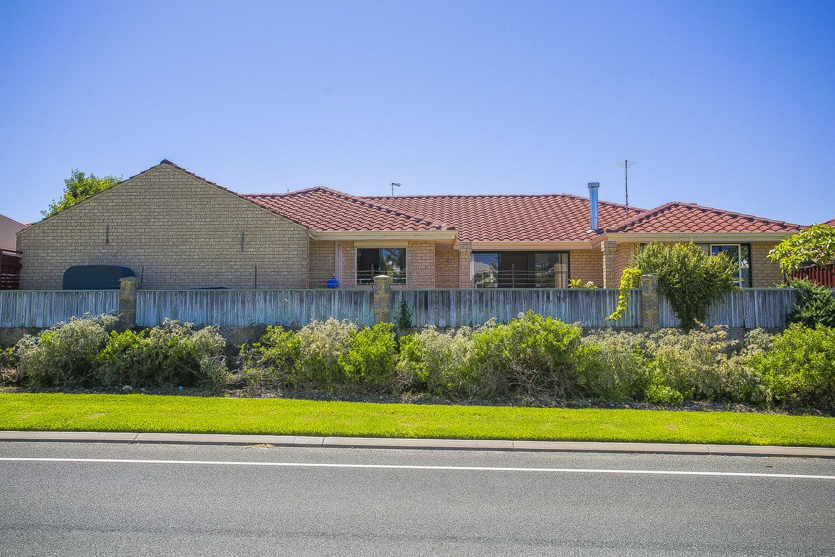3 bedrooms House in 9 Sea Edge MINDARIE WA, 6030