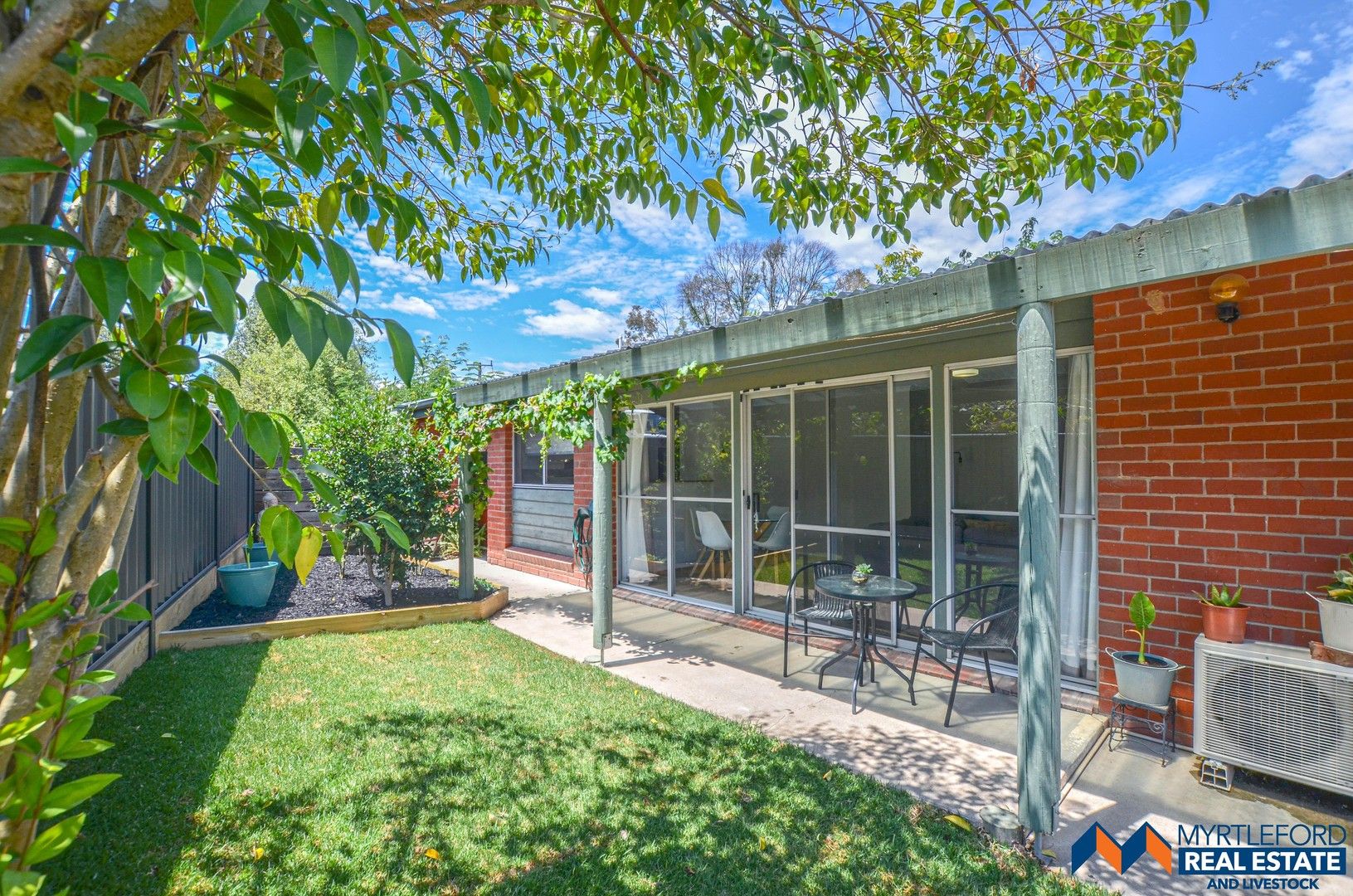 2/8 Prince Street, Myrtleford VIC 3737 Domain
