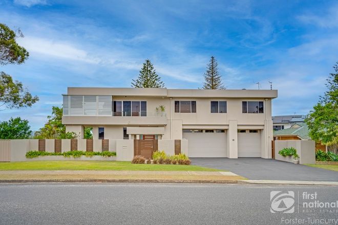 Picture of 30 Beach Street, TUNCURRY NSW 2428