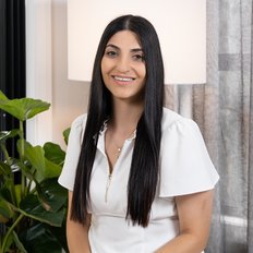 Adriana Hayek, Property manager