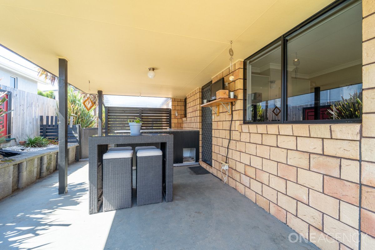 25 Heather Crescent, Park Grove TAS 7320, Image 2