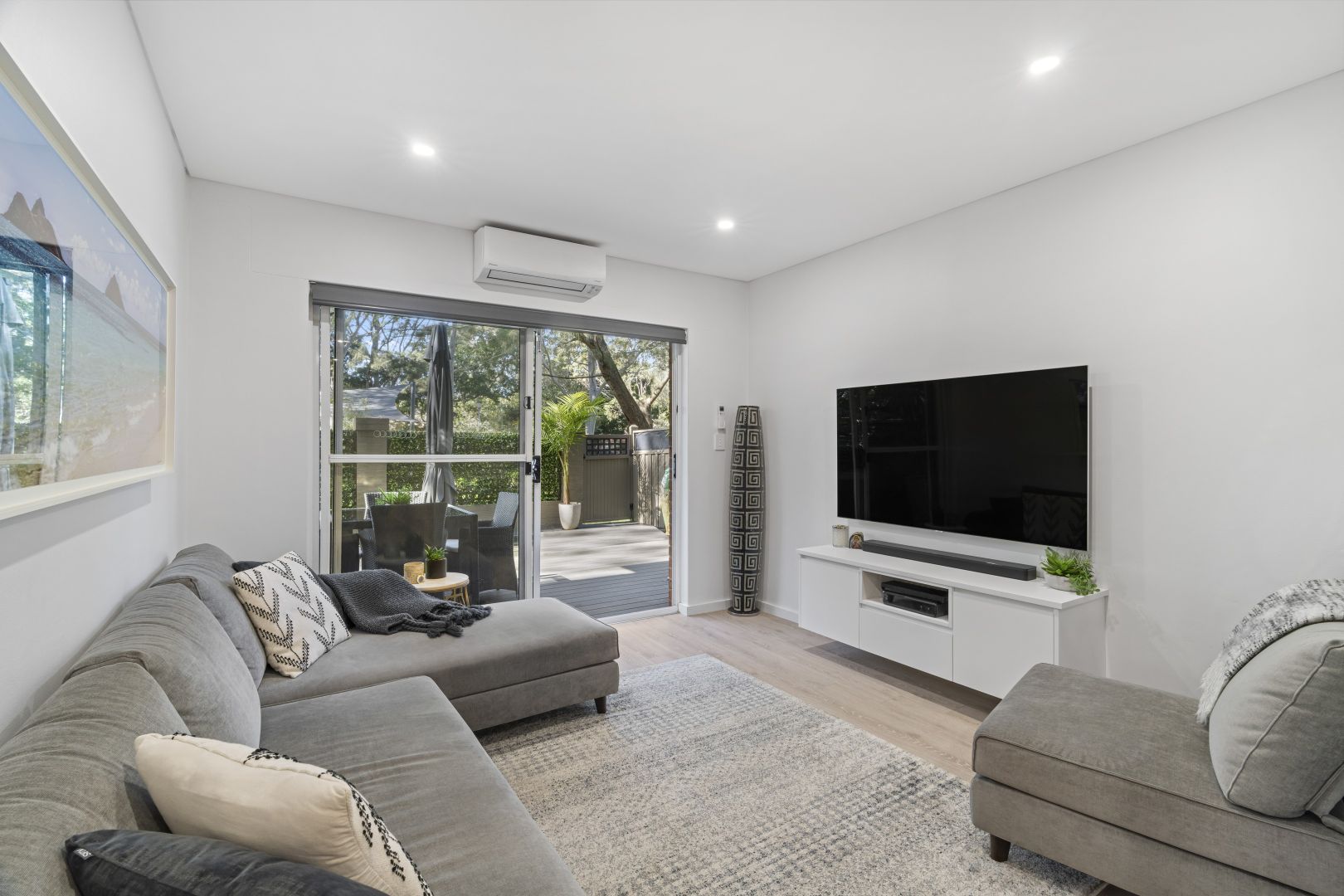 9/1-7 Gloucester Place, Kensington NSW 2033, Image 2