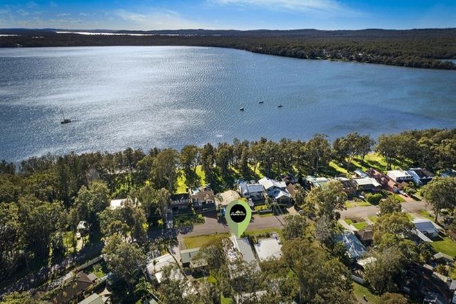 Picture of 18 Lakeshore Avenue, KINGFISHER SHORES NSW 2259