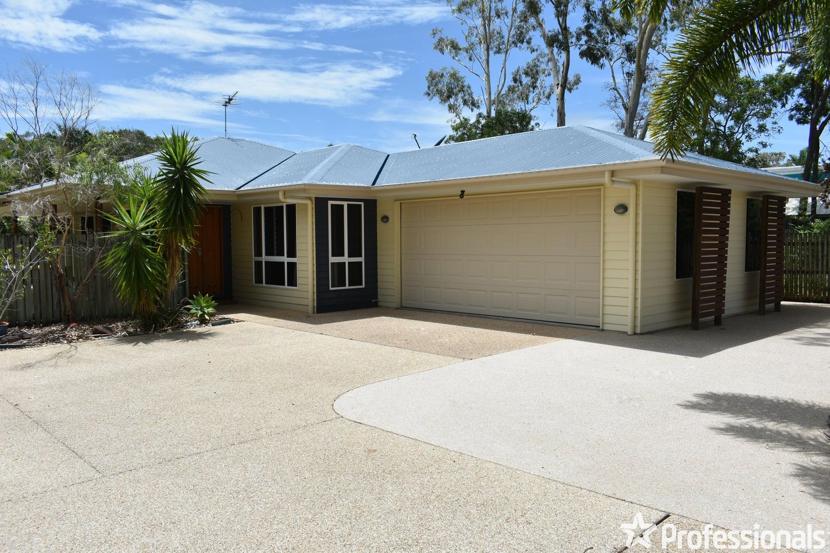 1/124 Waverley Street, Bucasia QLD 4750, Image 0