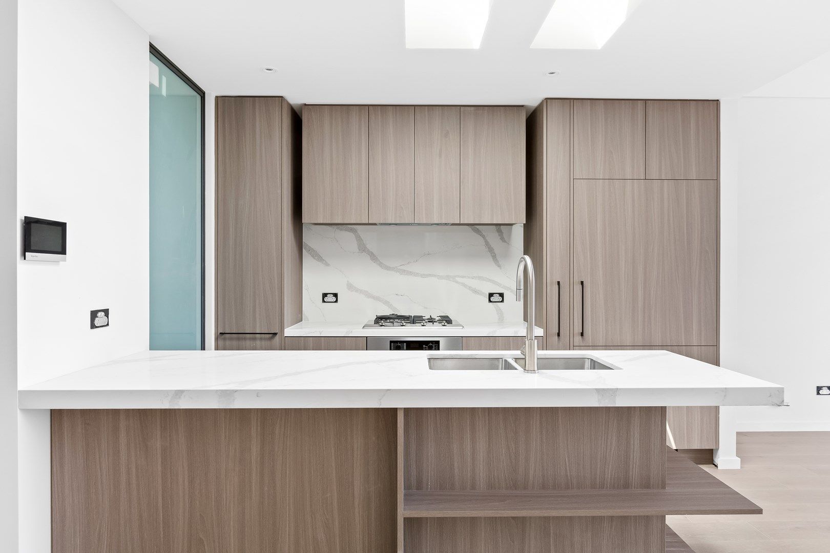 2 bedrooms Apartment / Unit / Flat in 807/2 Waterview Drive LANE COVE NSW, 2066