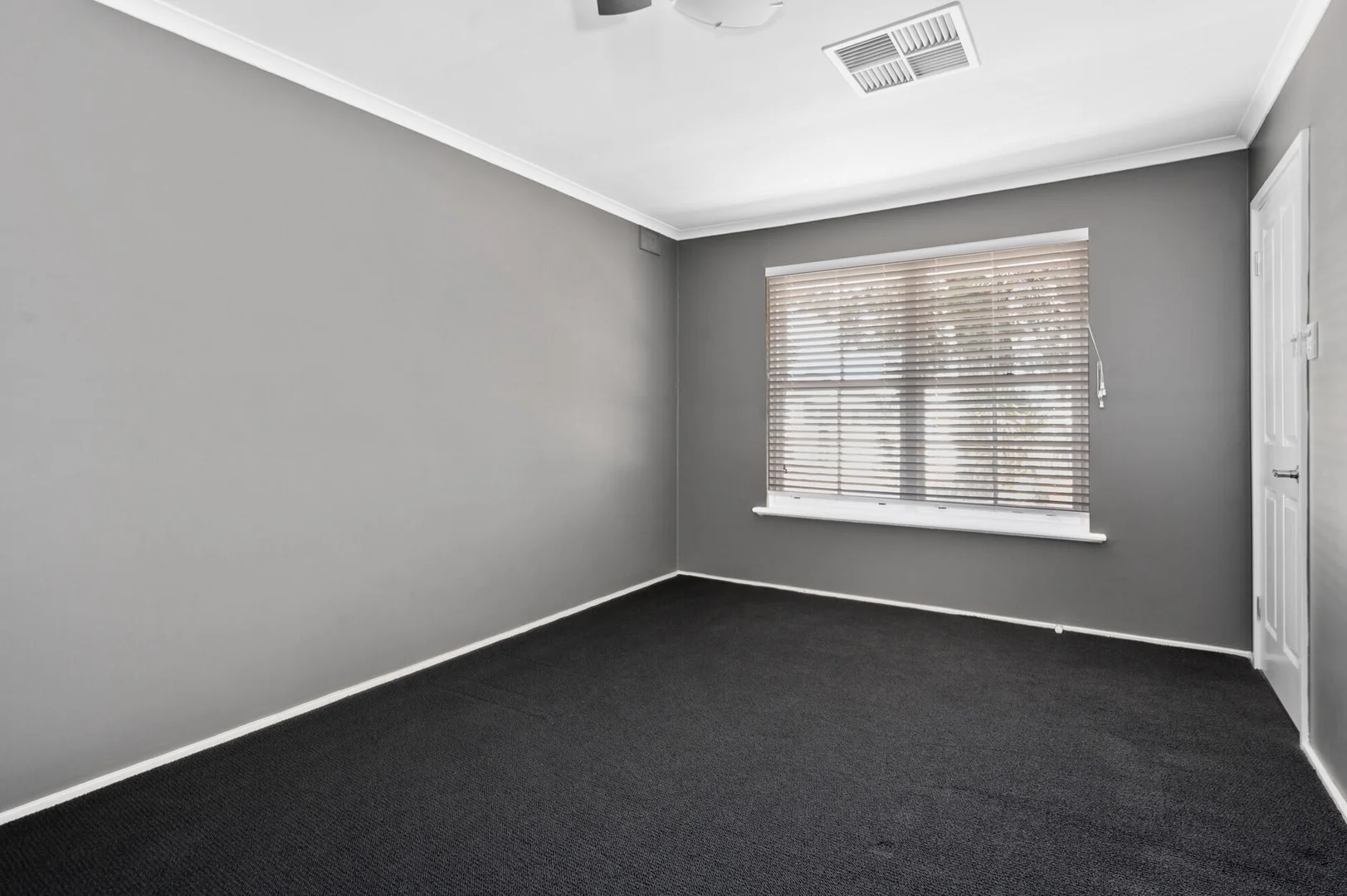 Additional image 7 of 124 Campbell Street, West Lamington WA 6430