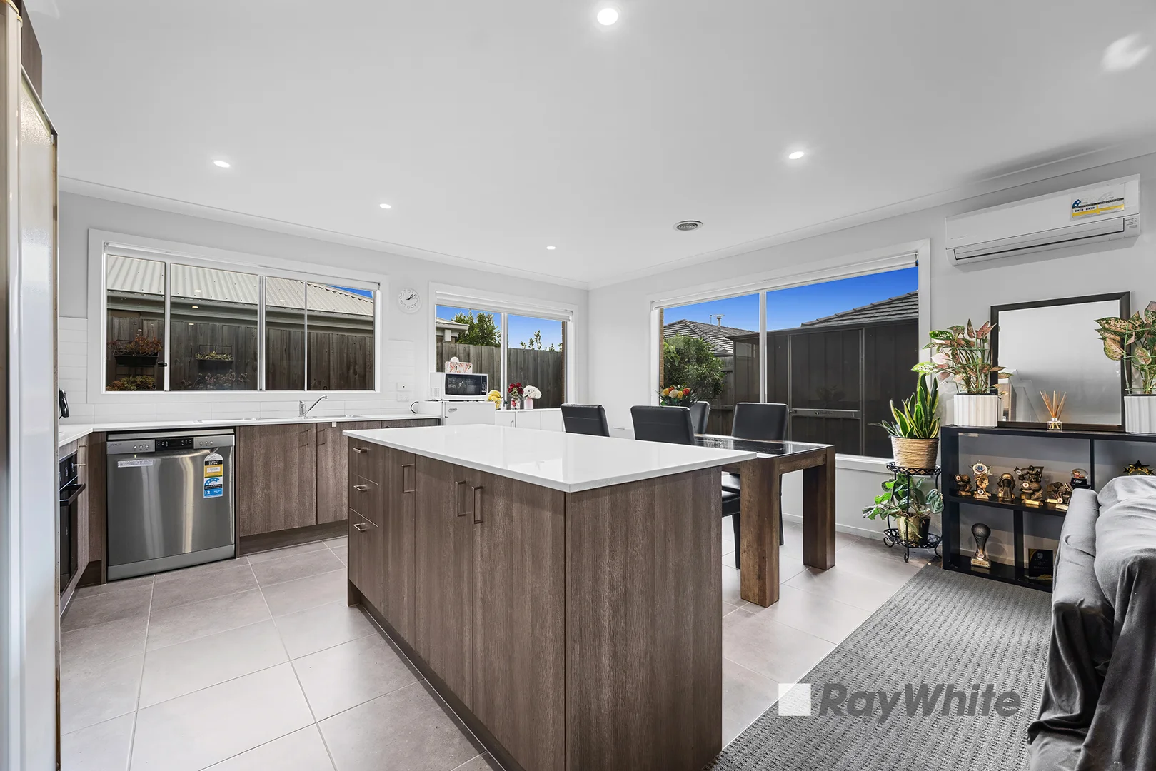 Additional image 4 of 45 Merlot Road, Pakenham VIC 3810