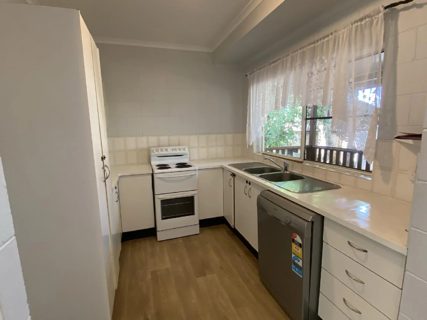 Additional image 3 of 14 Kamala Street, Redlynch QLD 4870