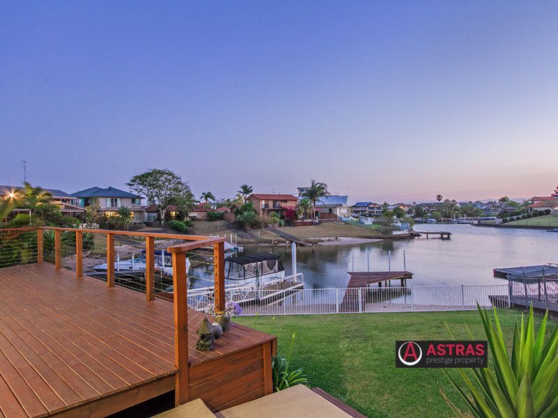 38 Blair Athol Crescent, Sorrento QLD 4217, Image 0