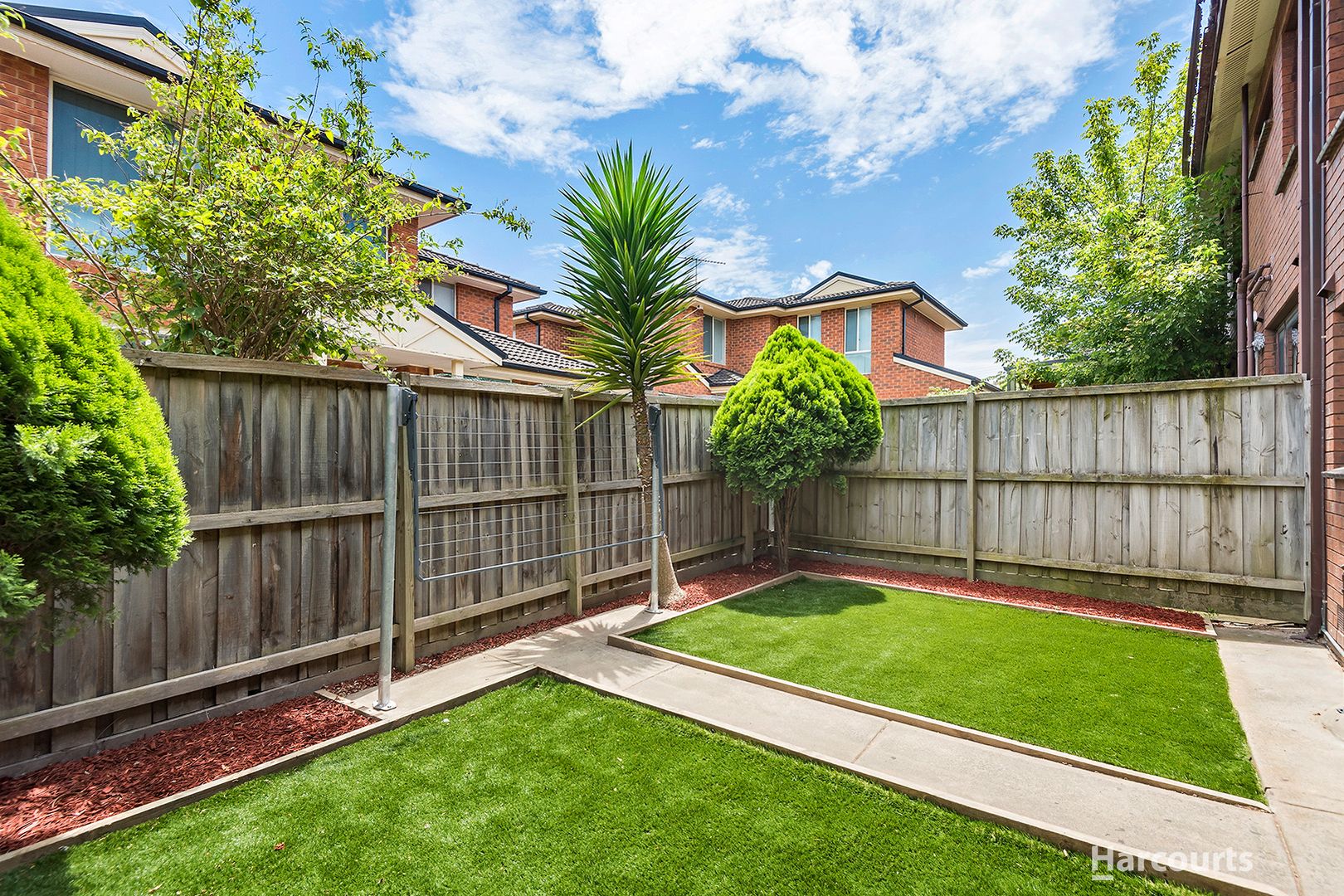 3/10 Hemmings Street, Dandenong VIC 3175, Image 2