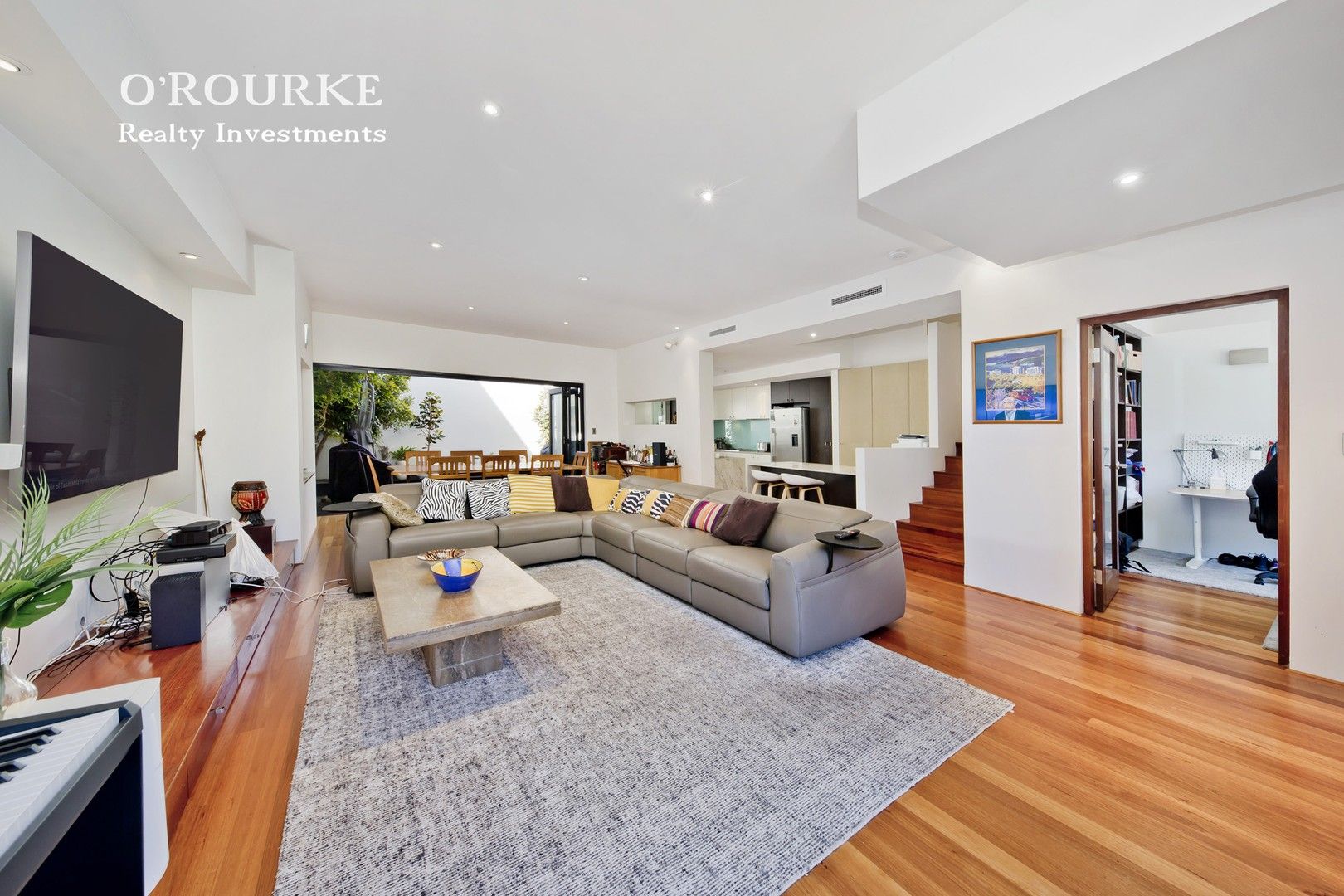 3 bedrooms House in 58 Coral Tree Avenue SUBIACO WA, 6008