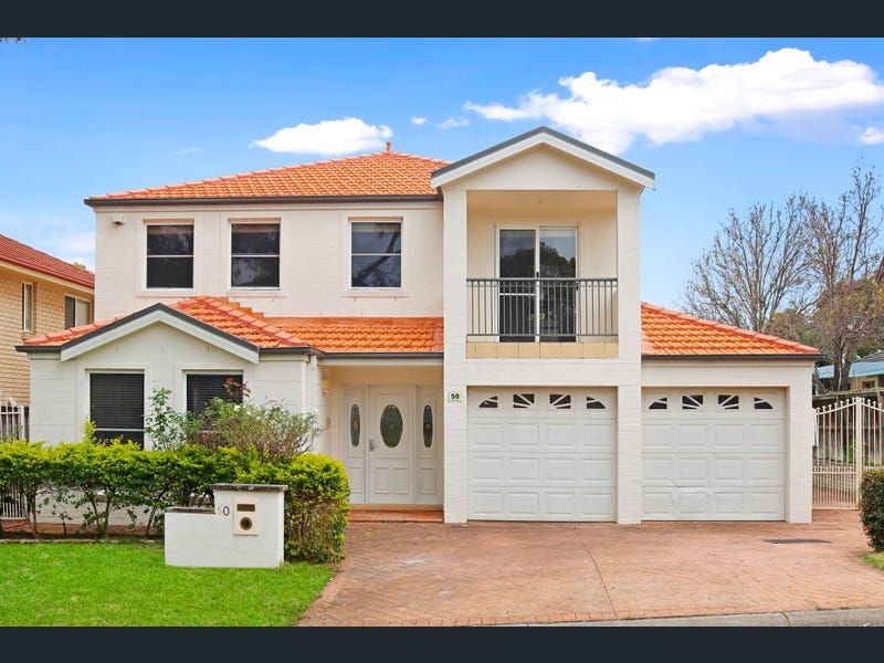 4 bedrooms House in 50 Darlington Street STANHOPE GARDENS NSW, 2768