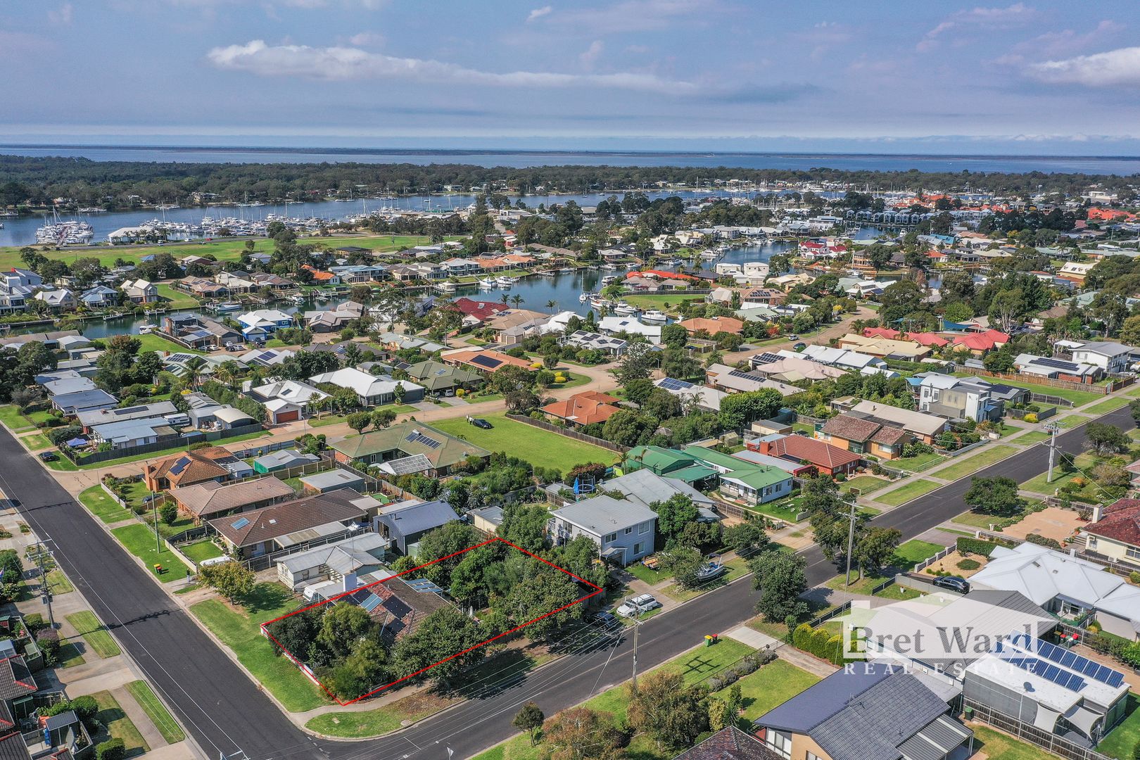 10 Canal Road, Paynesville VIC 3880, Image 2