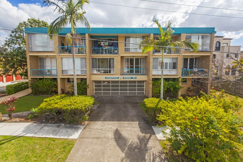 1 bedrooms Apartment / Unit / Flat in 8/52 Sisley Street ST LUCIA QLD, 4067