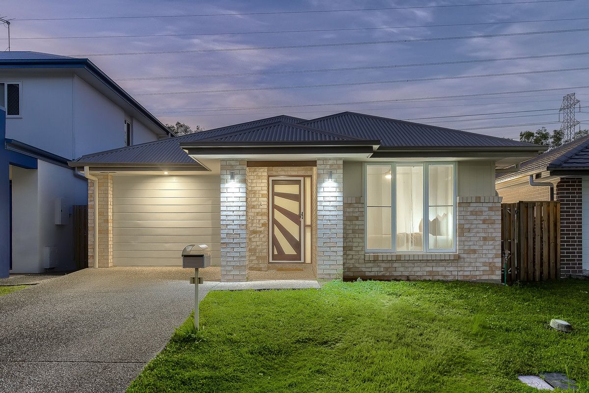 3 bedrooms House in 11 Tasman Street BRAY PARK QLD, 4500