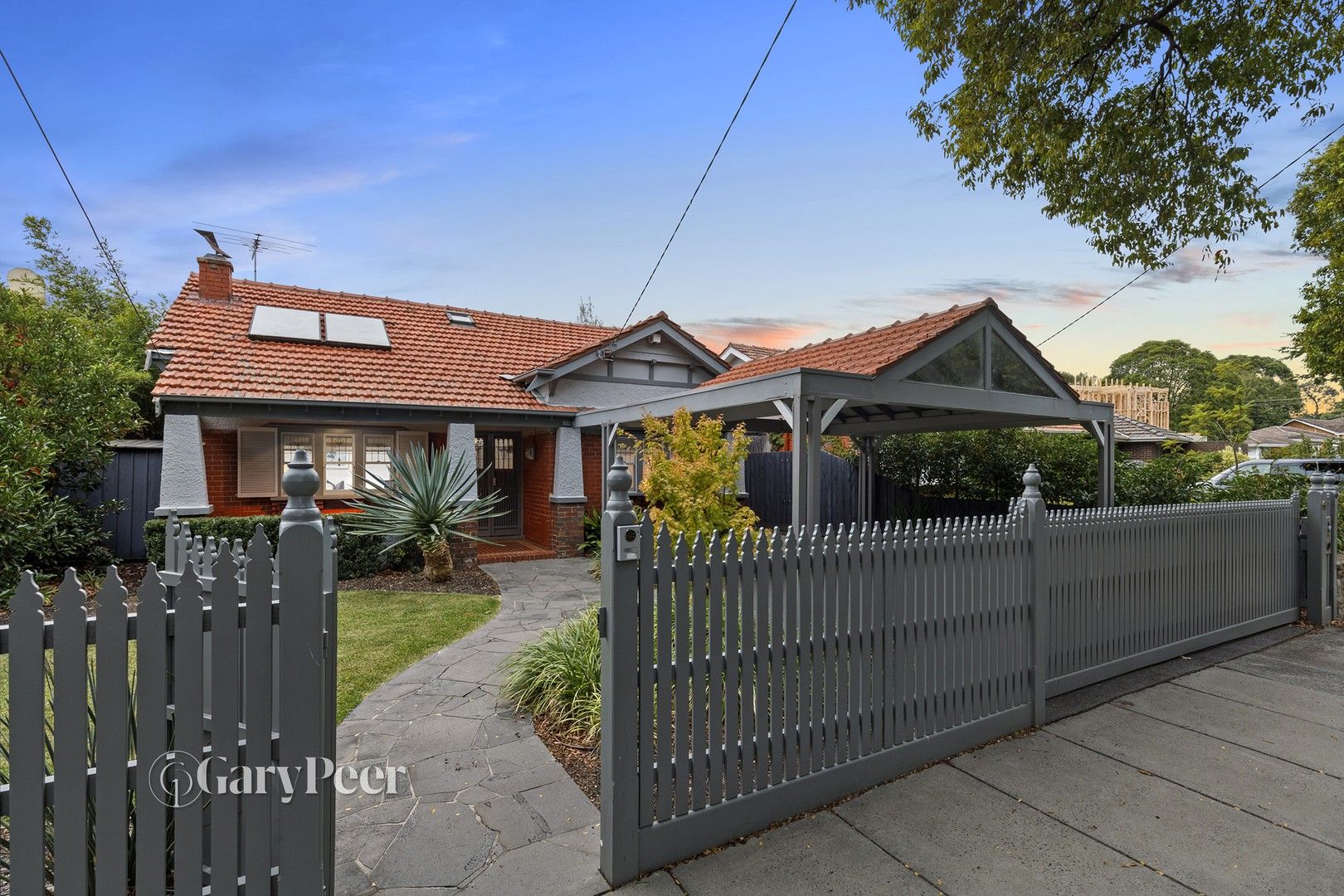 4 bedrooms House in 6 Lucas Street CAULFIELD SOUTH VIC, 3162