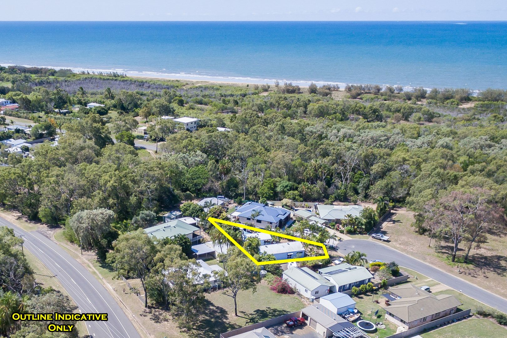 6 Albatross Court, Moore Park Beach QLD 4670, Image 2