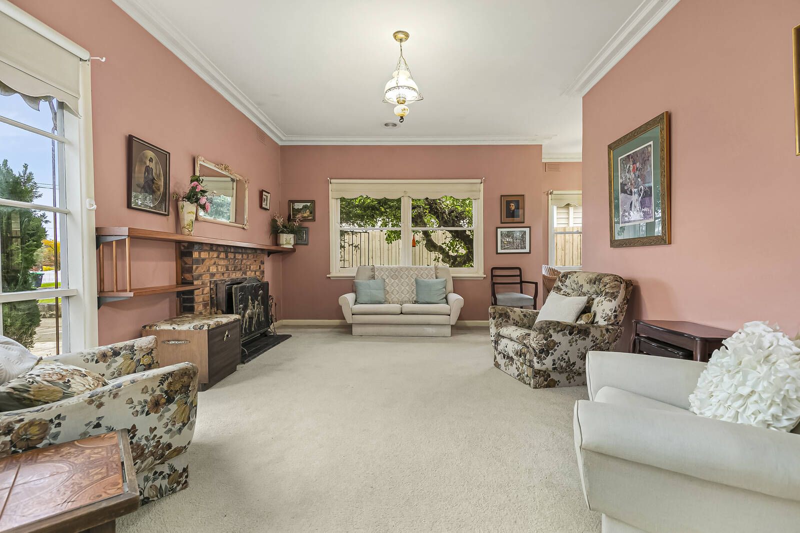 32 Roland Avenue, Strathmore VIC 3041, Image 1