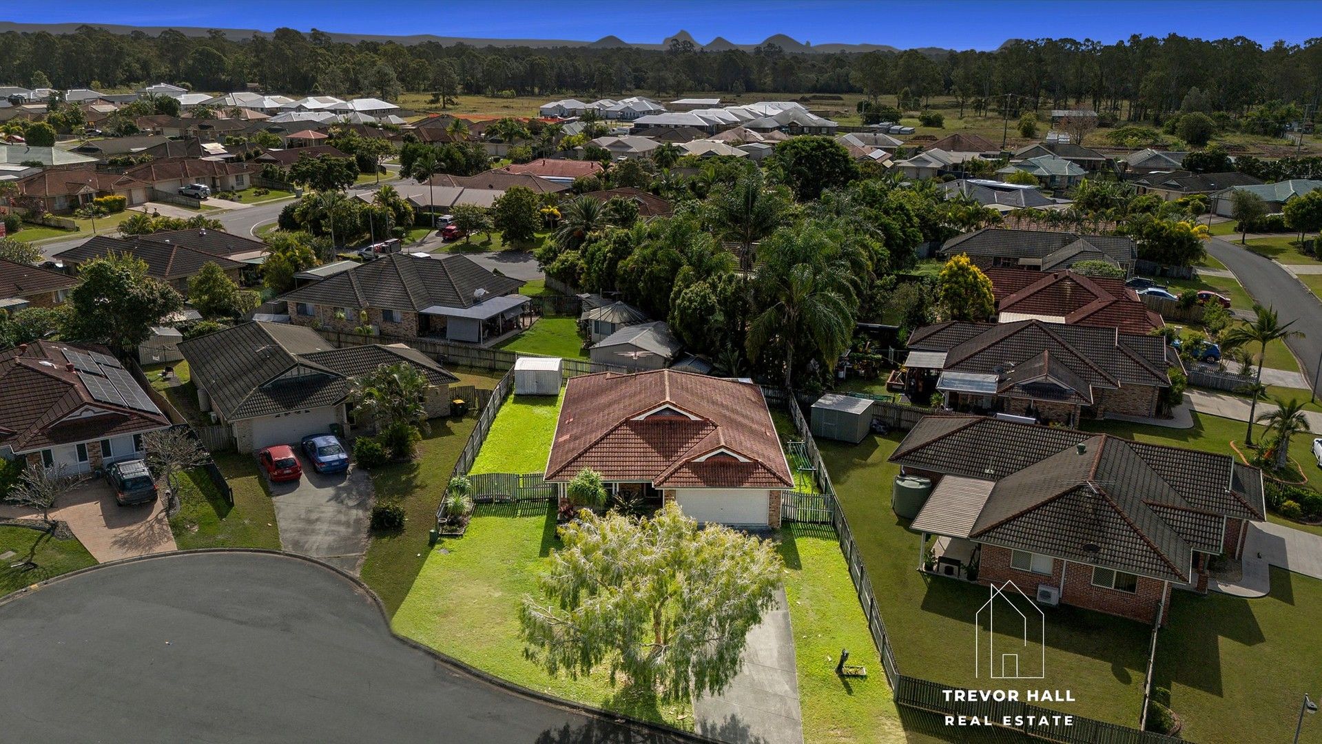 4 Lincoln Avenue, Upper Caboolture QLD 4510, Image 1