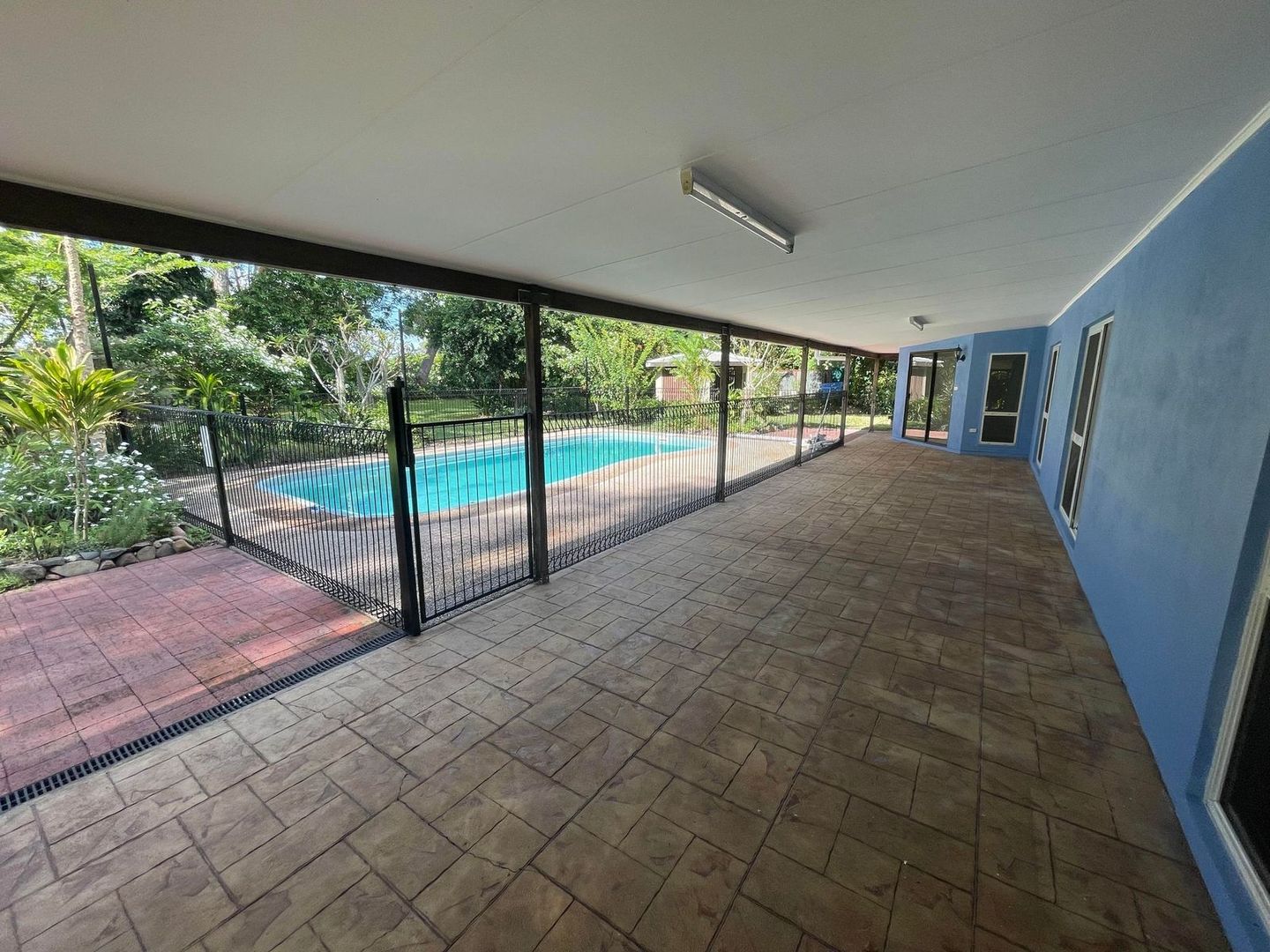 5 Theresa Court, Armstrong Beach QLD 4737, Image 1