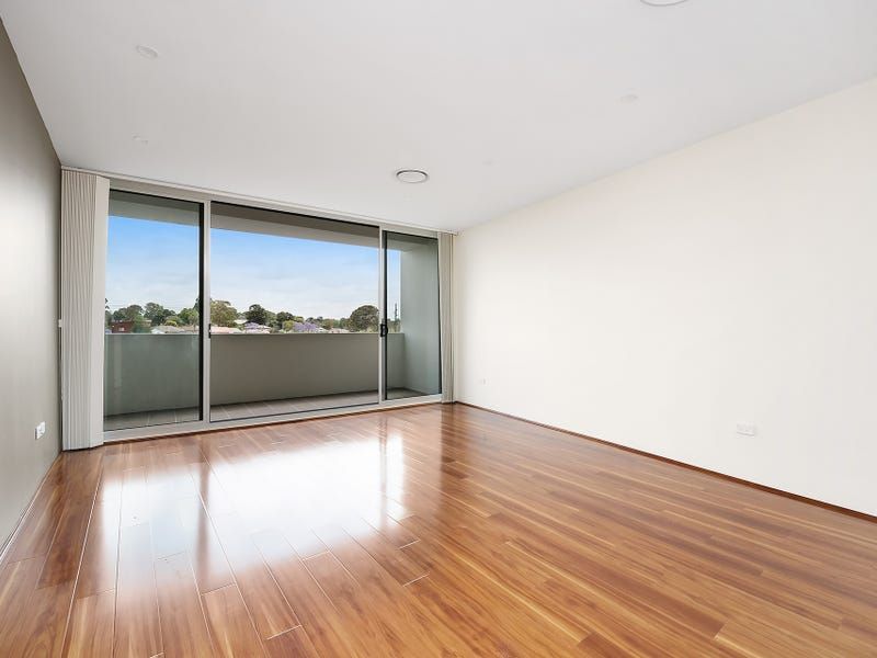 2 bedrooms Apartment / Unit / Flat in 14/29-33 Joyce Street PENDLE HILL NSW, 2145