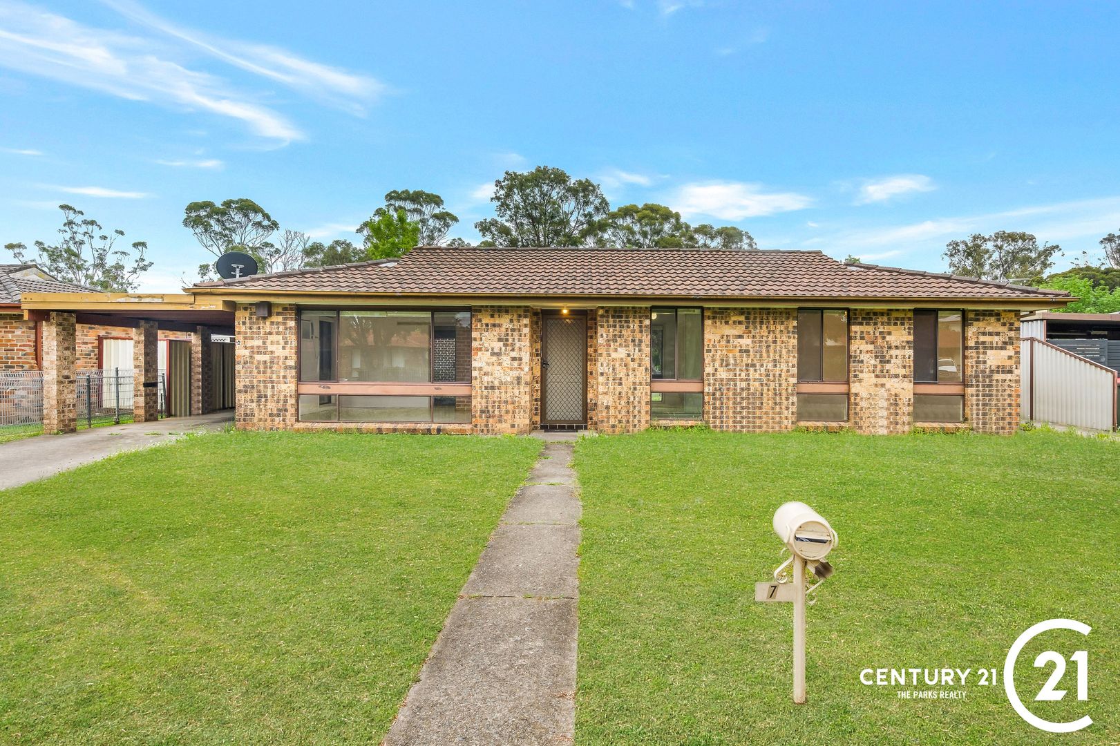 7 Hampshire Place, Wakeley NSW 2176