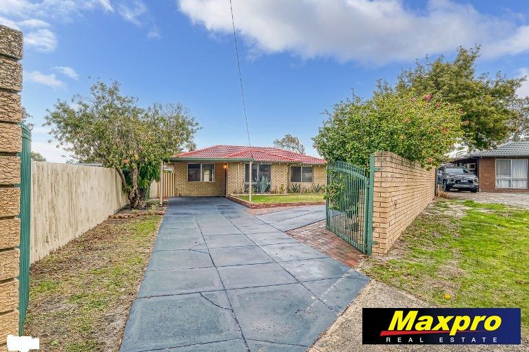 3 bedrooms House in 37 Cortis Way LANGFORD WA, 6147