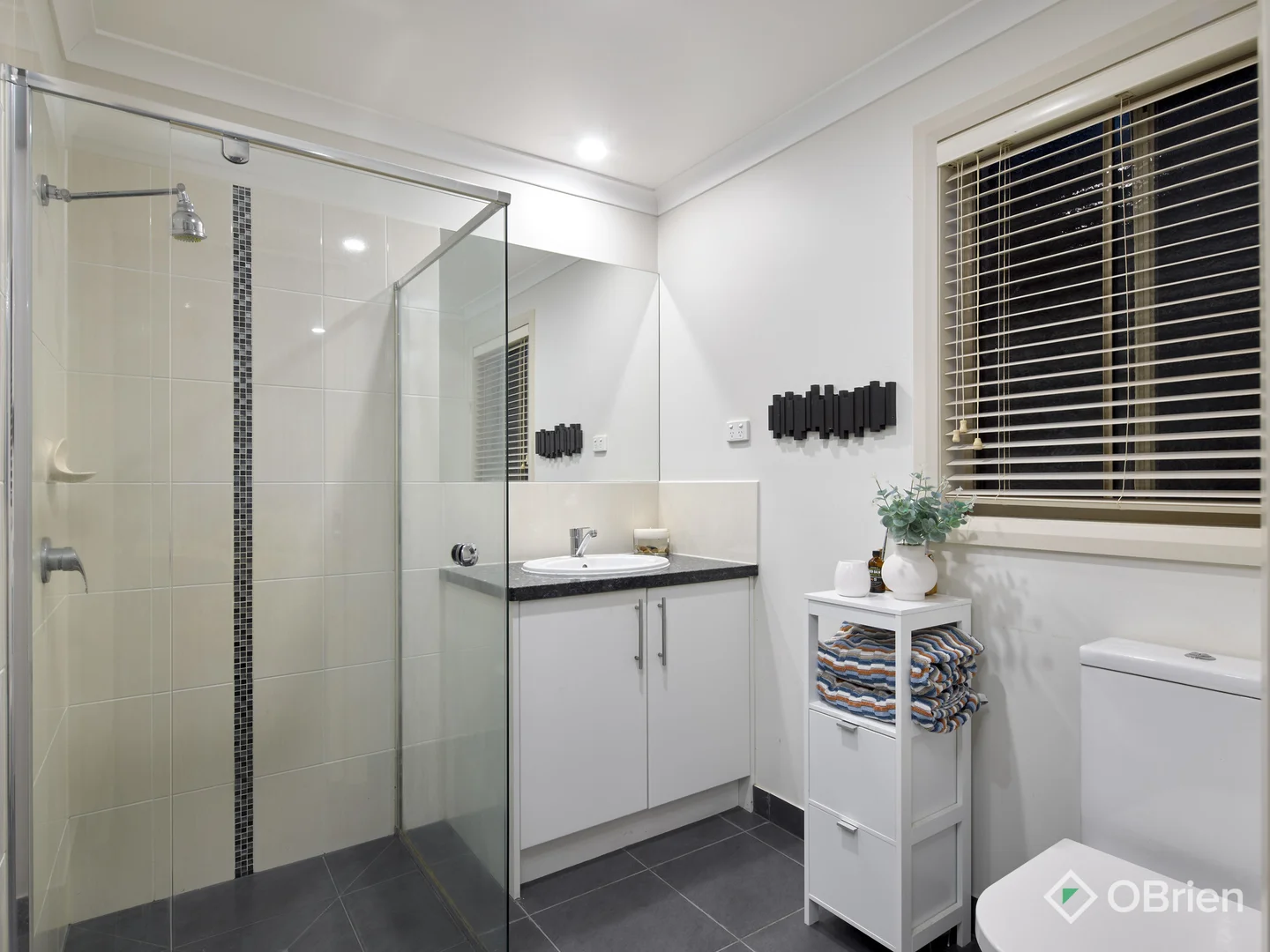 Additional image 13 of 34 Kensington Square, Drouin VIC 3818