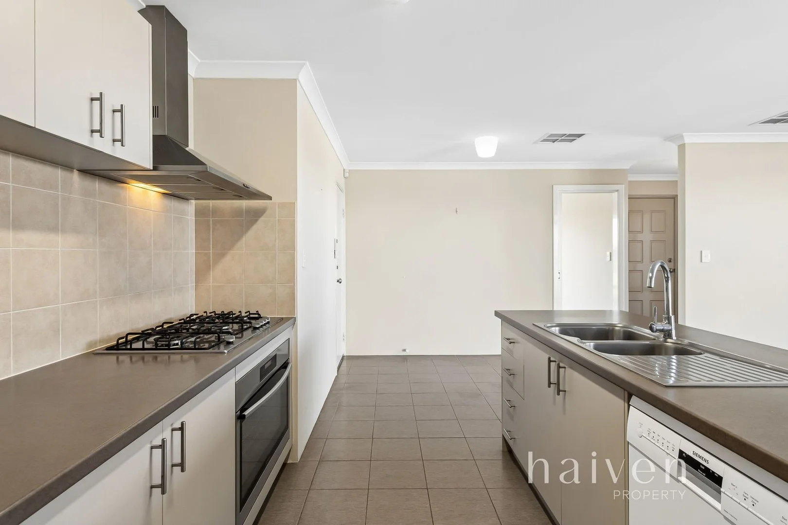 Additional image 10 of 18 Maffina Parade, Ellenbrook WA 6069