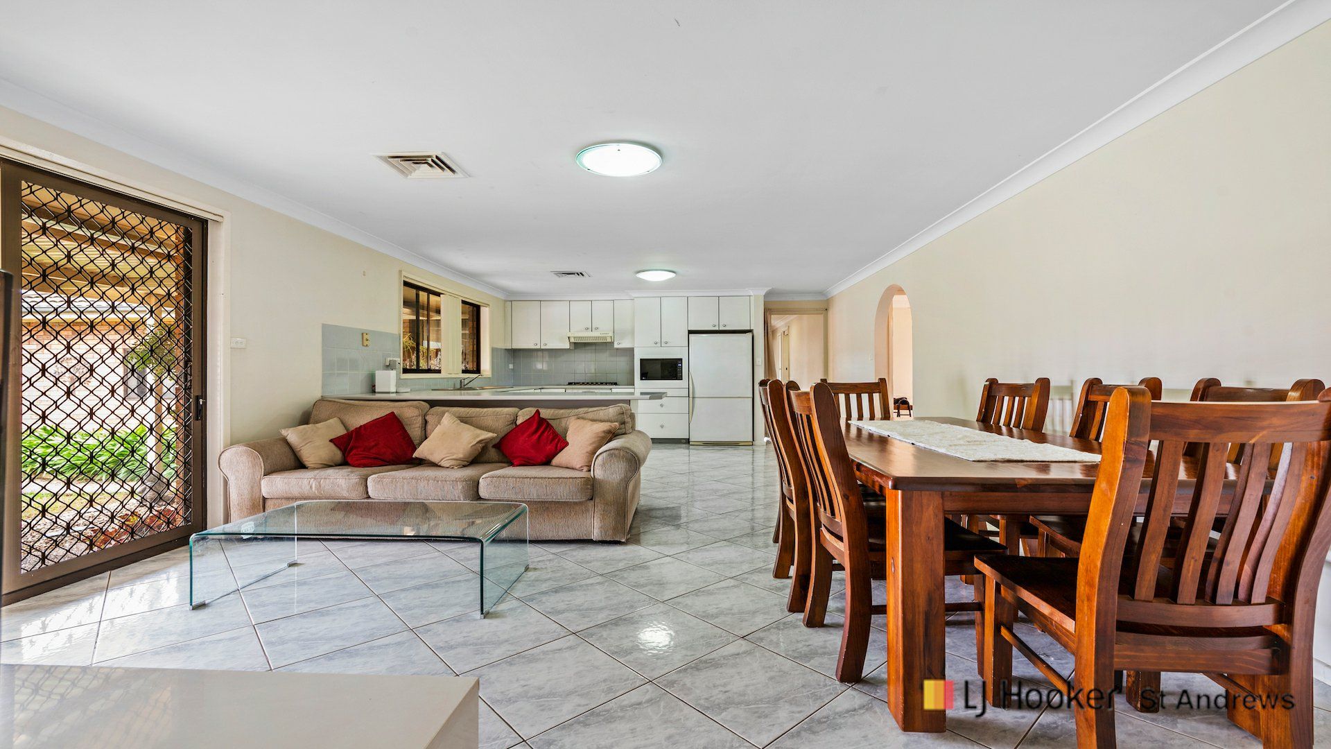 3 Rutherglen Drive, St Andrews NSW 2566, Image 1