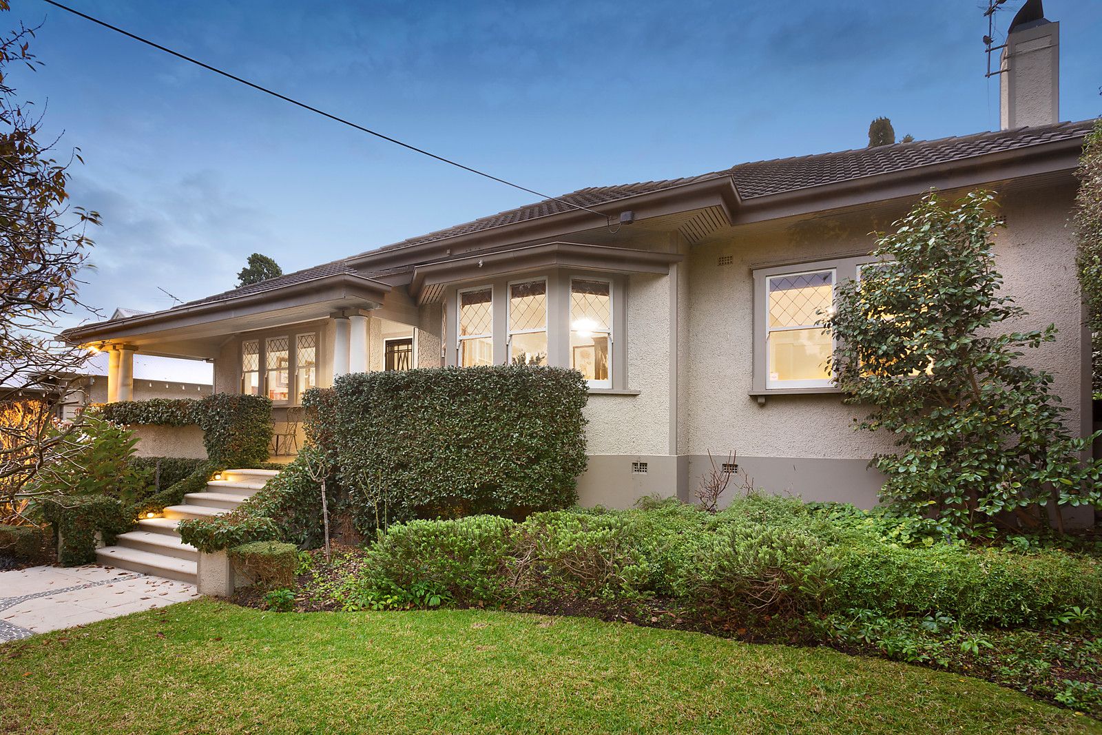 33 Sherwood Road, Ivanhoe VIC 3079, Image 0