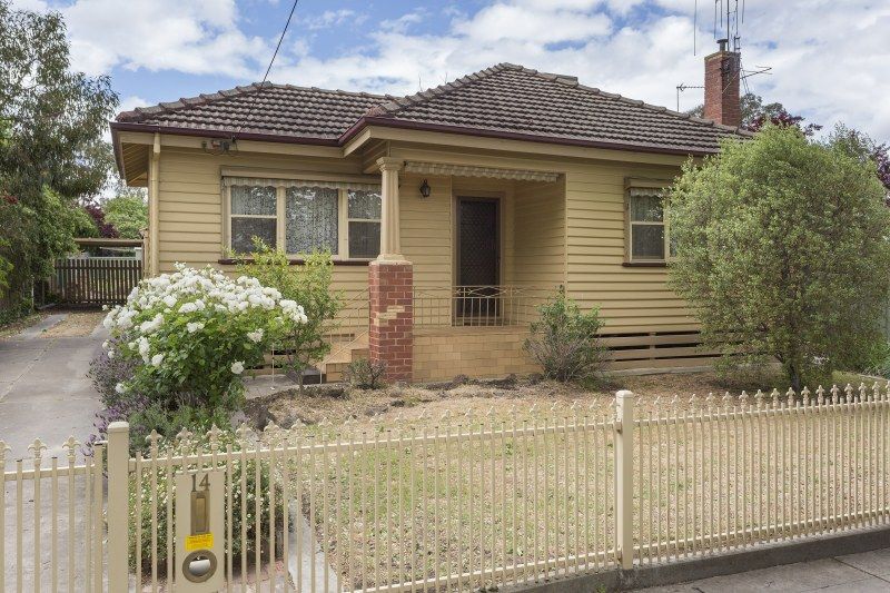 14 Wade Street, Golden Square VIC 3555