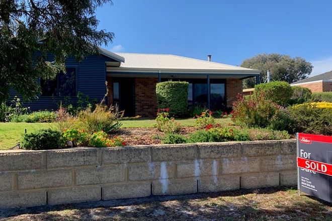 Picture of 64 Mermaid Avenue, EMU POINT WA 6330