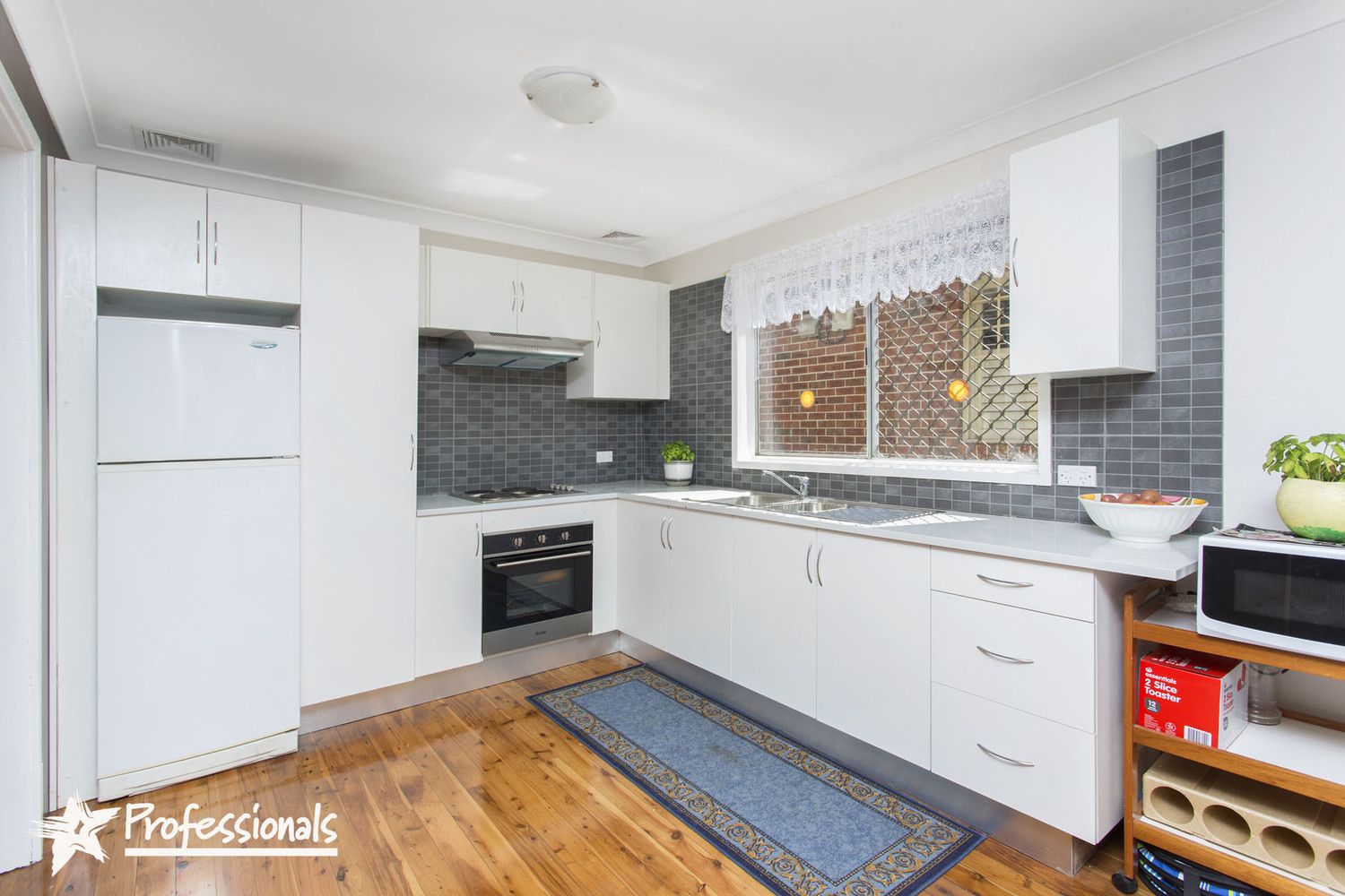 16 Park Street, Kogarah NSW 2217, Image 2