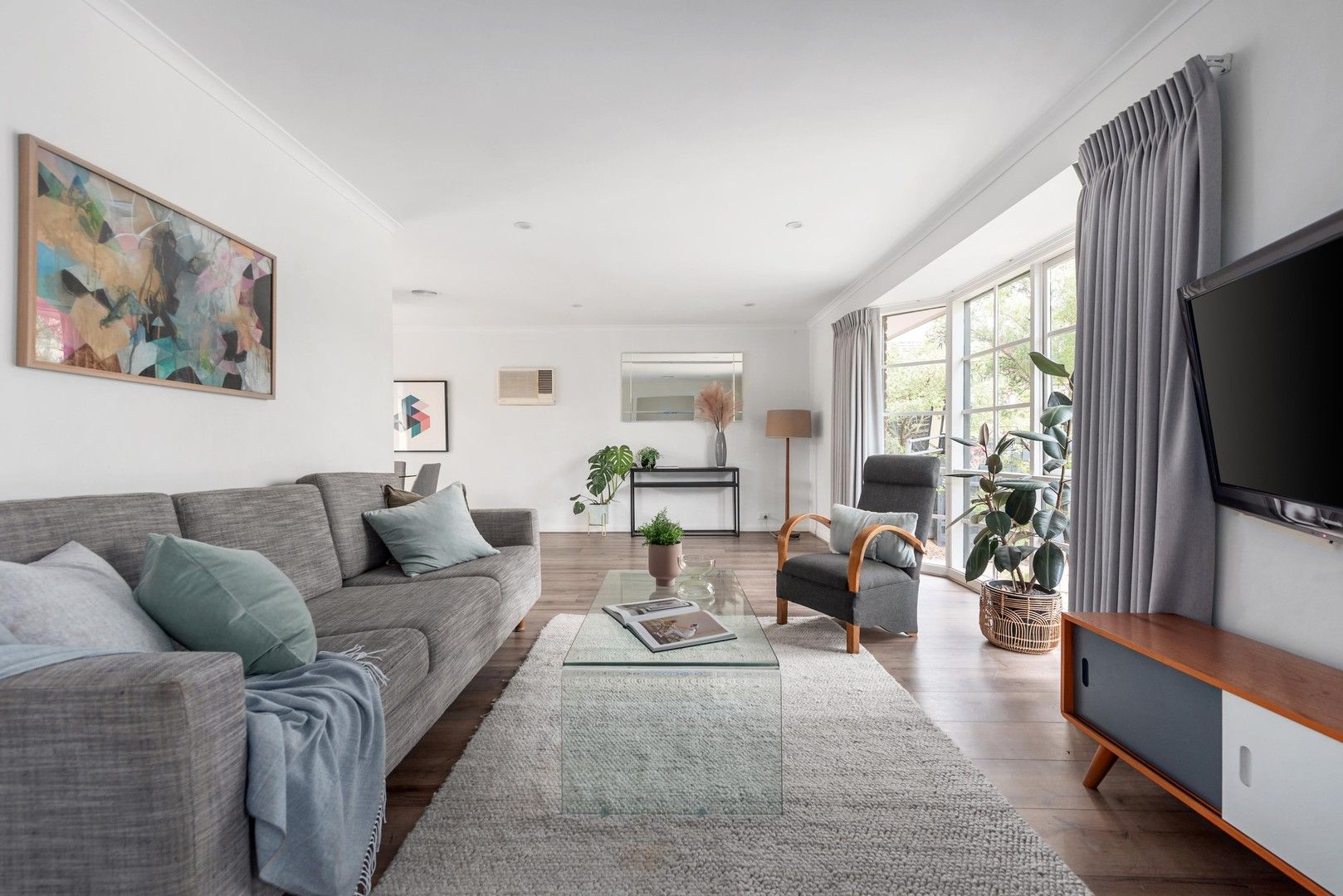 3 bedrooms Townhouse in 2/10 Garden Road CAMBERWELL VIC, 3124