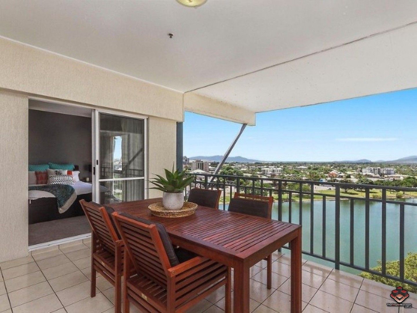 ID21104825/86124 Ogden Street, Townsville City QLD 4810 Apartment