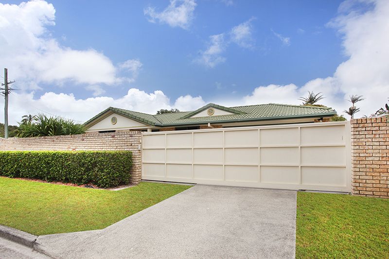 158 Oceanic Dr, Warana QLD 4575, Image 1