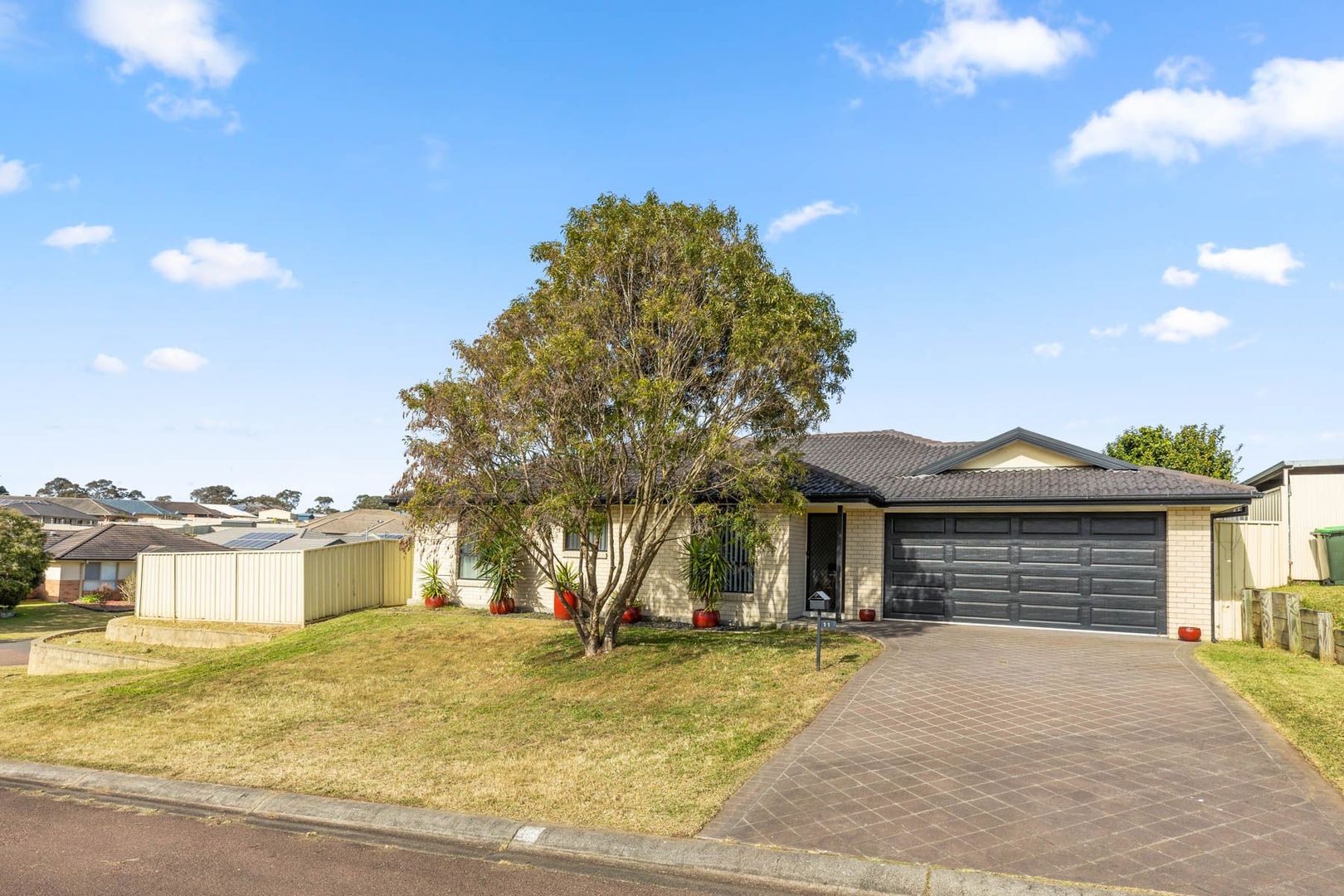 11 Diamond Circuit, Rutherford NSW 2320