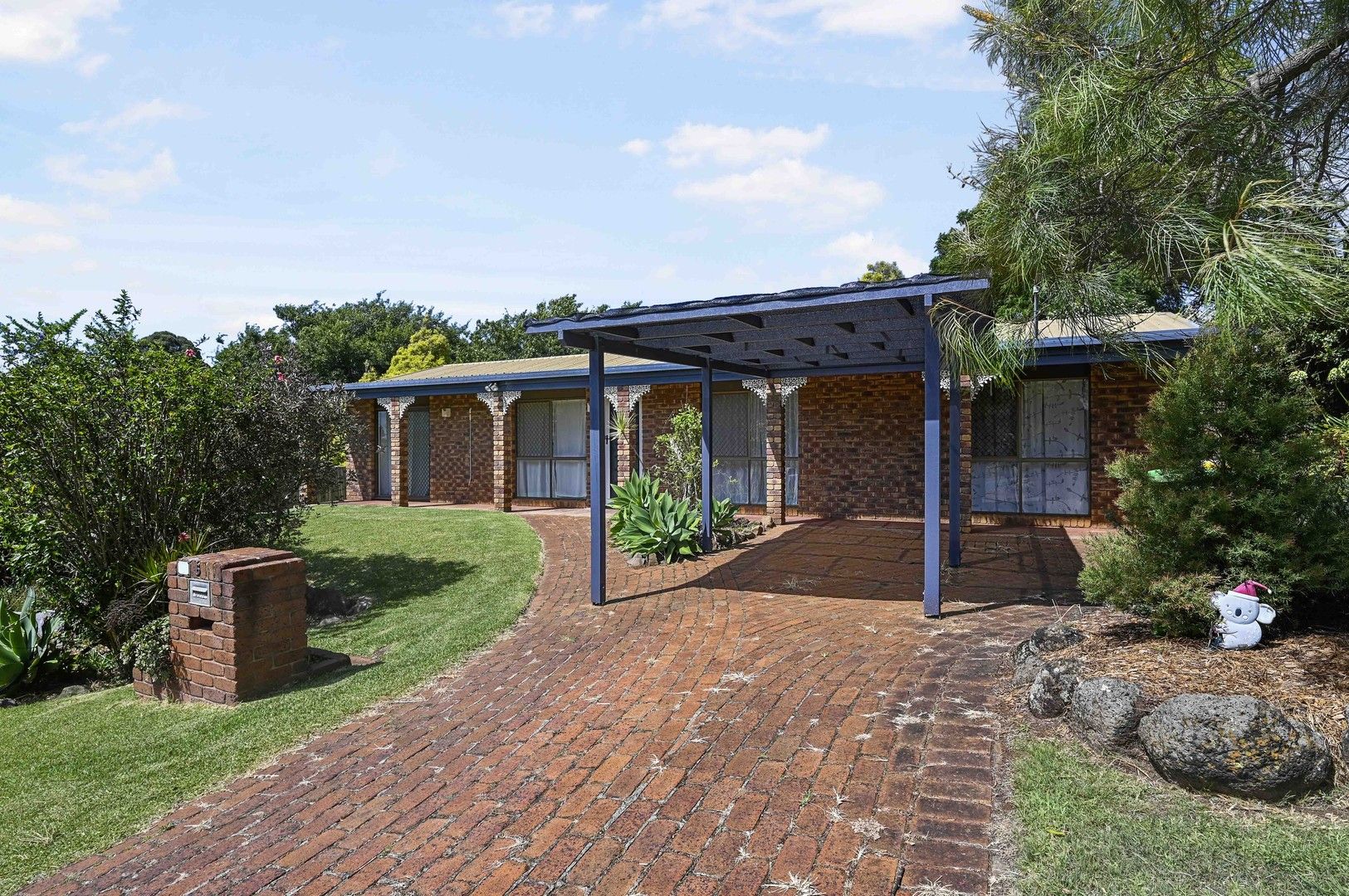 5 Ct, Wilsonton Heights QLD 4350 House For Rent Domain