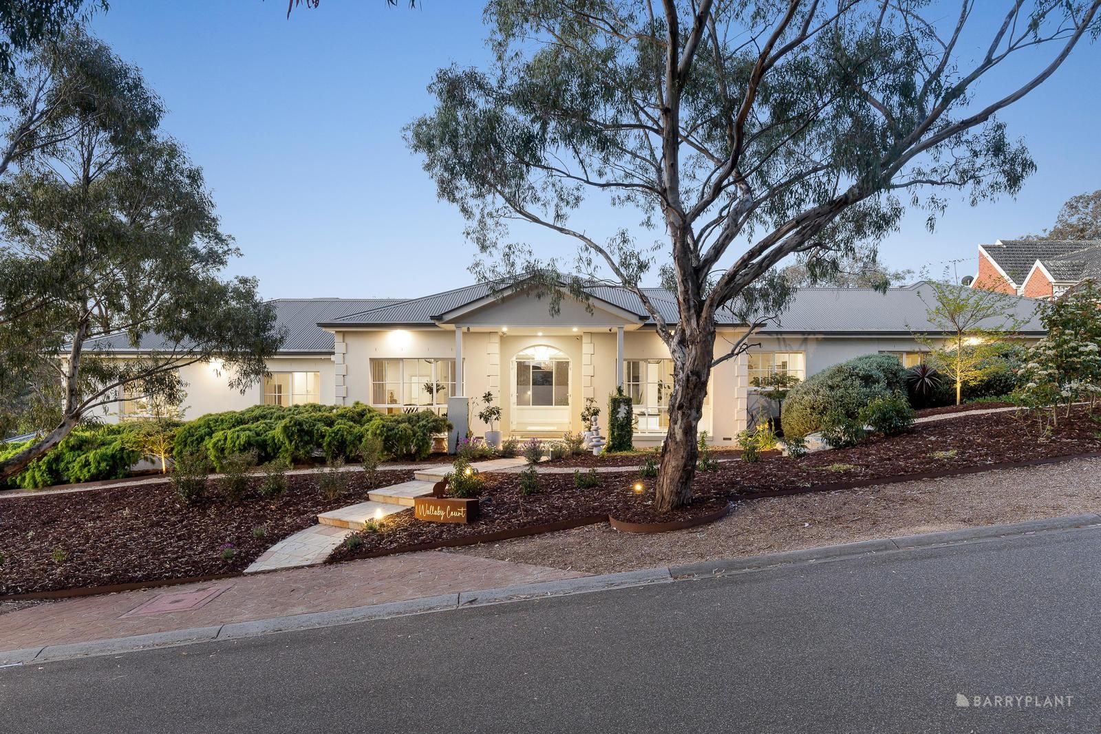 4 bedrooms House in 1 Wallaby Court PLENTY VIC, 3090