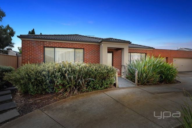 Picture of 2/25 Lomandra Bowl, HARKNESS VIC 3337