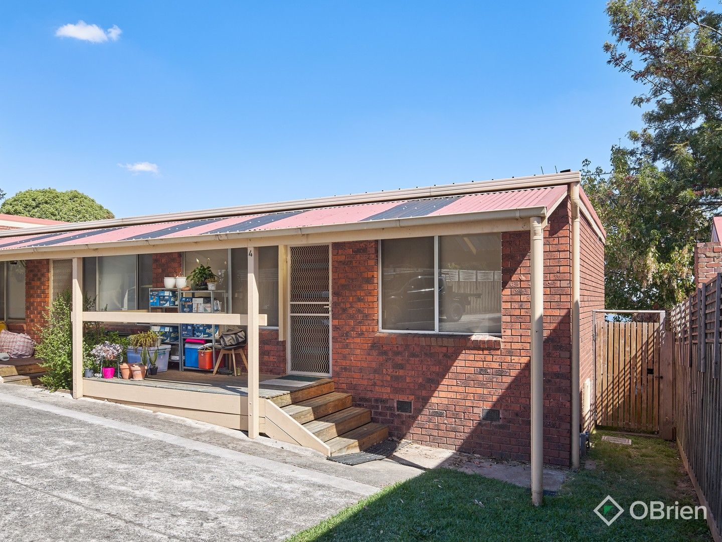 4/6 Railway Avenue, Drouin VIC 3818, Image 0