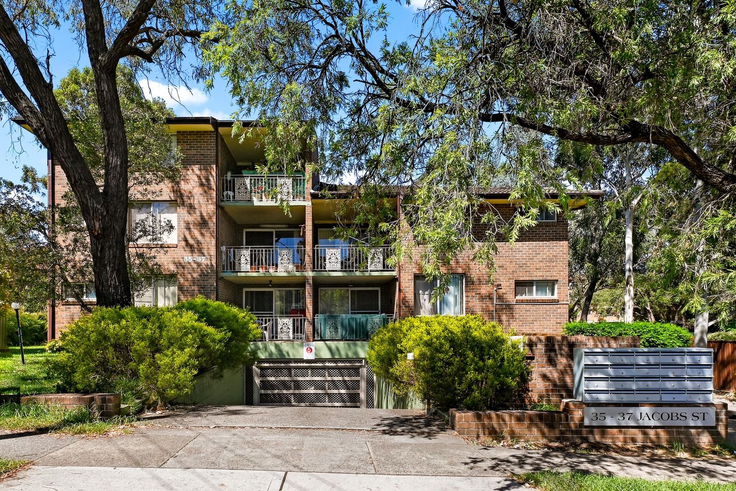 2 bedrooms Apartment / Unit / Flat in 14/35-37 Jacobs Street BANKSTOWN NSW, 2200