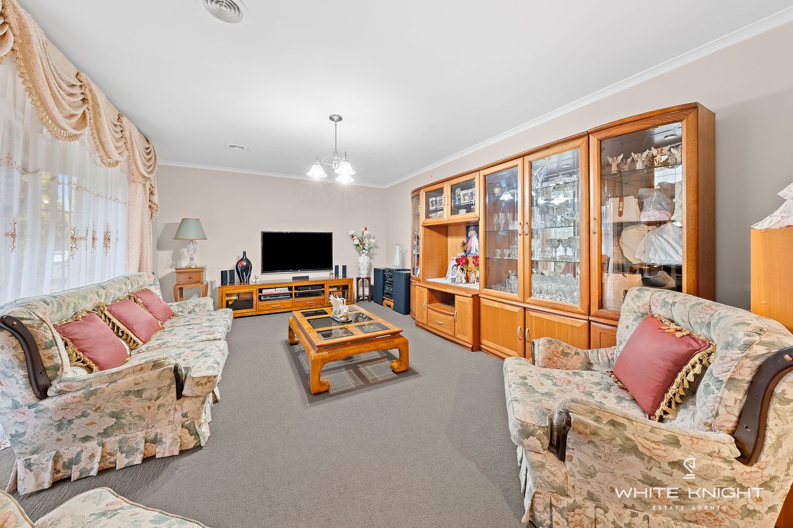 12 Akoonah Court, Burnside VIC 3023, Image 1