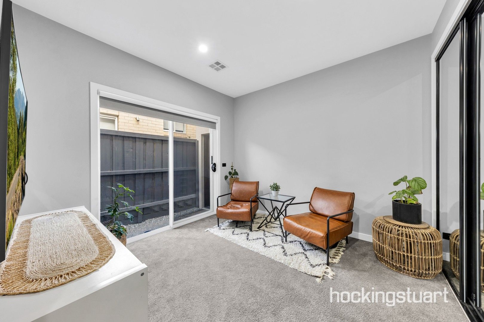 3 bedrooms House in 11 Lovicks Road WOLLERT VIC, 3750