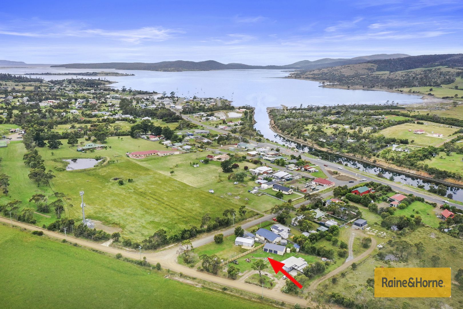 28 Gellibrand Street, Dunalley TAS 7177, Image 2