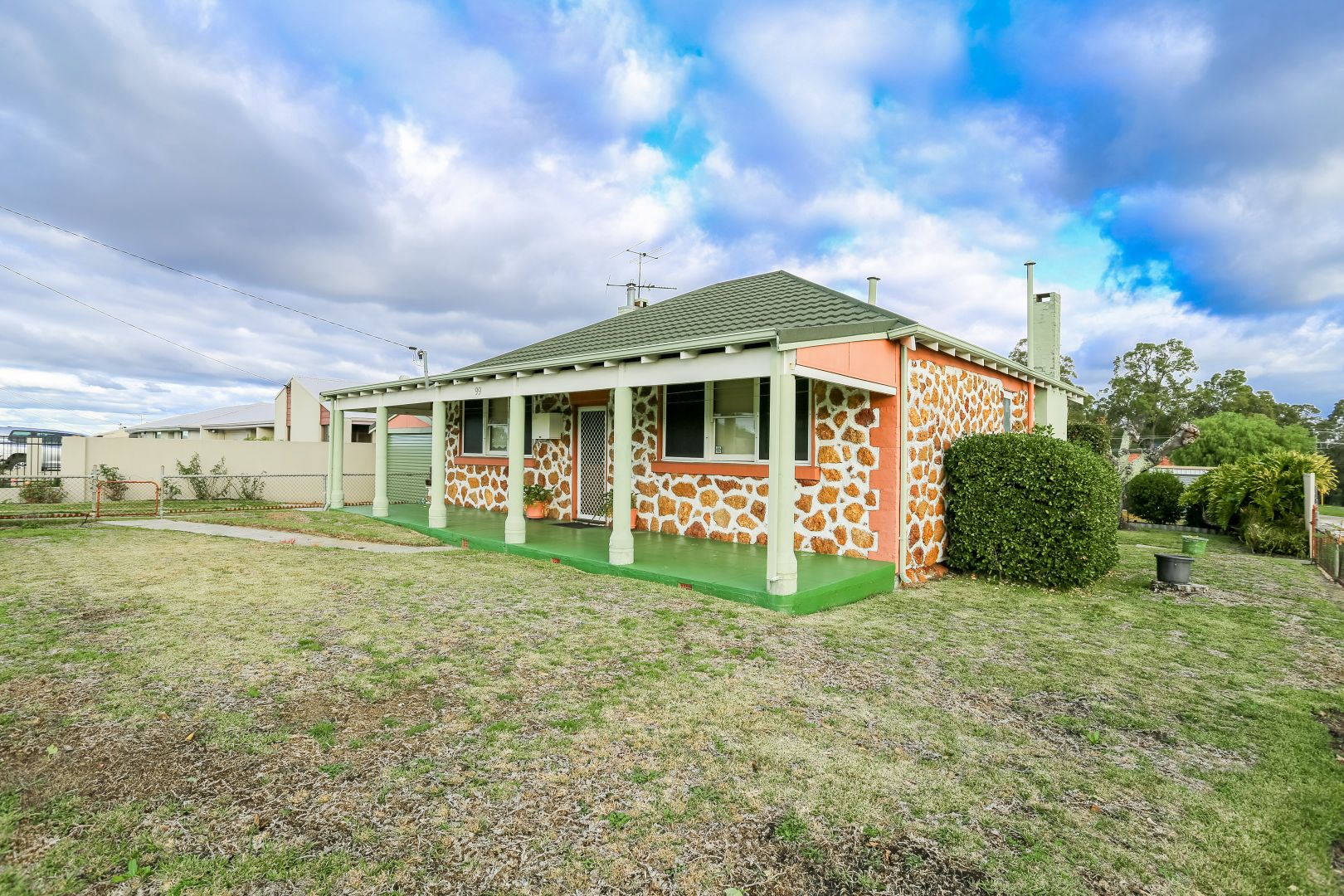 99 Ogden Street, Collie WA 6225, Image 1