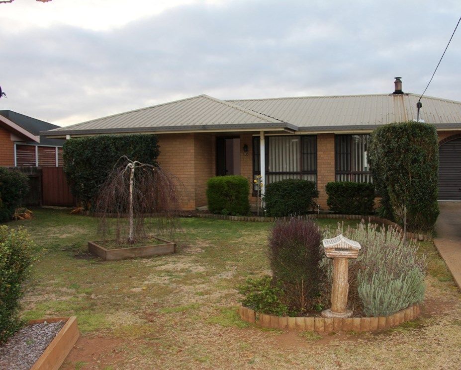 21 Youman Street, Guyra NSW 2365, Image 0