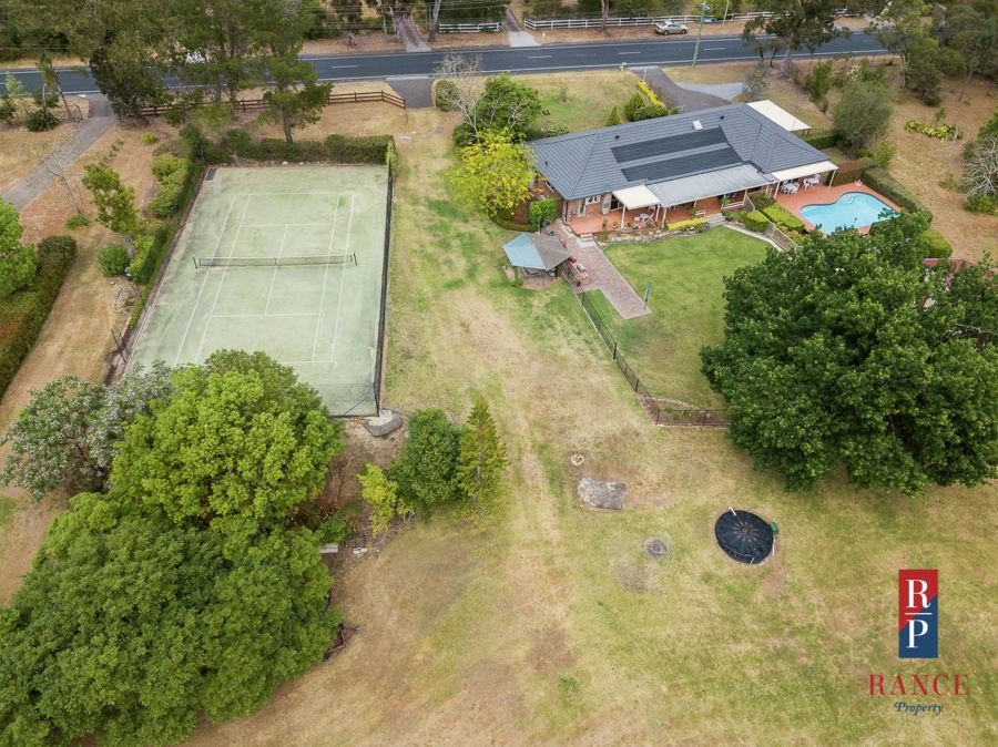 123 Glenhaven Road, Glenhaven NSW 2156, Image 0